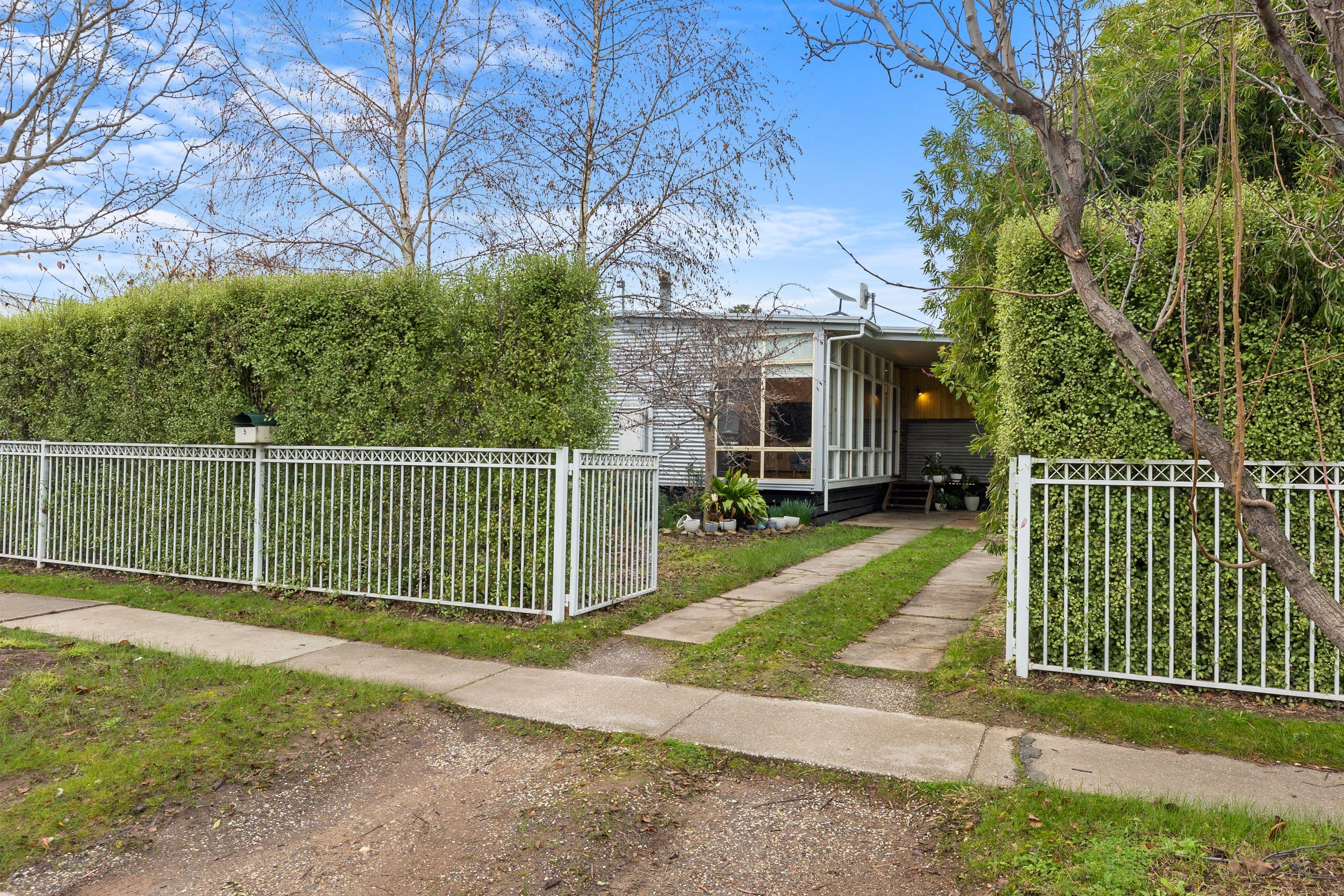 5 Queen Street, Avenel VIC 3664, Avenel - Image 1