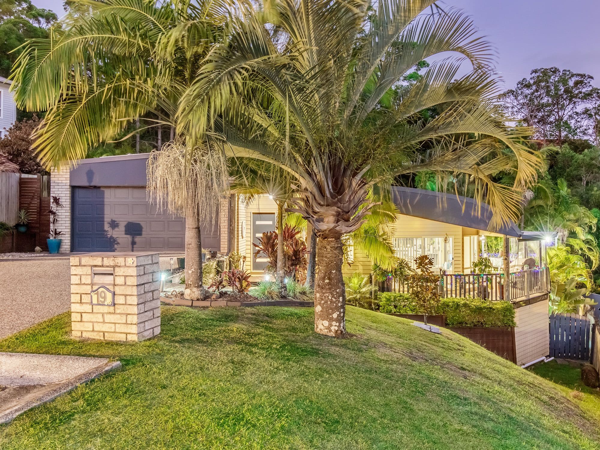 19 Henderson Rise, Pacific Pines QLD 4211, Pacific Pines - Thumbnail 3
