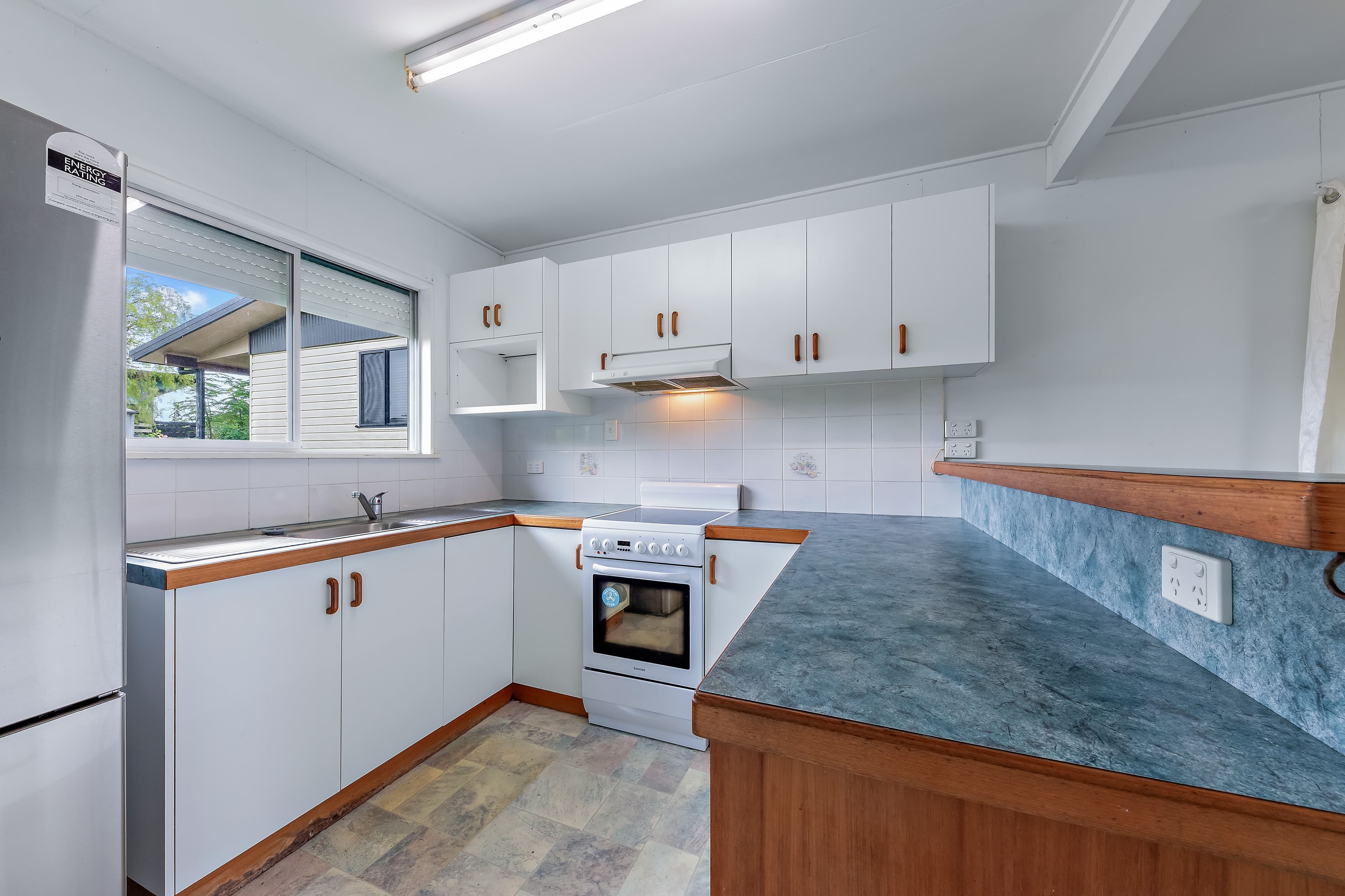 55 Faust Street, Proserpine QLD 4800, Proserpine - Thumbnail 4