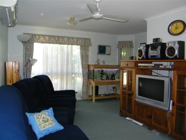9 Nicholas Street, GLADSTONE QLD 4680, Gladstone Central - Thumbnail 6
