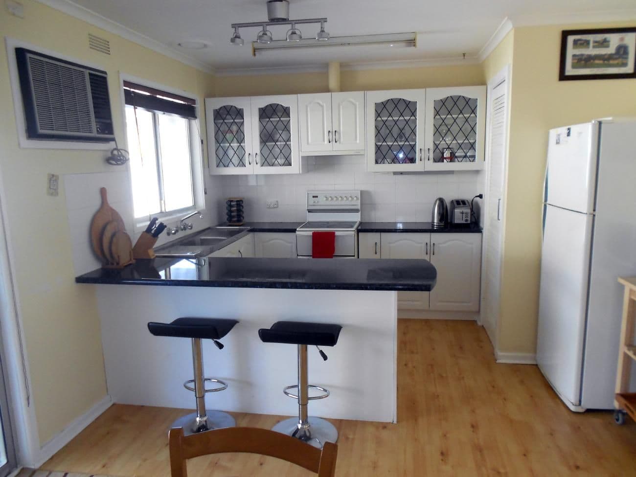28 Glyde Street, Bordertown SA 5268, Bordertown - Thumbnail 2