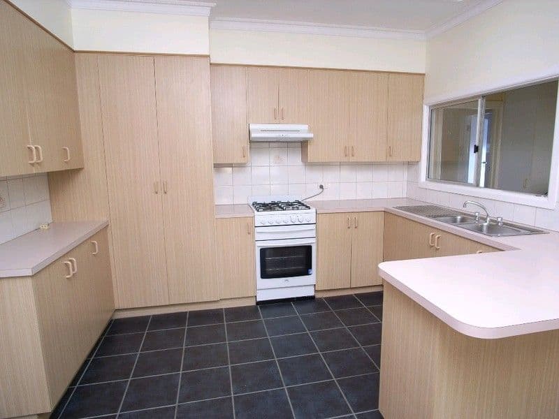 4 McFarlane Road, MOOROOPNA VIC 3629, Mooroopna - Thumbnail 2