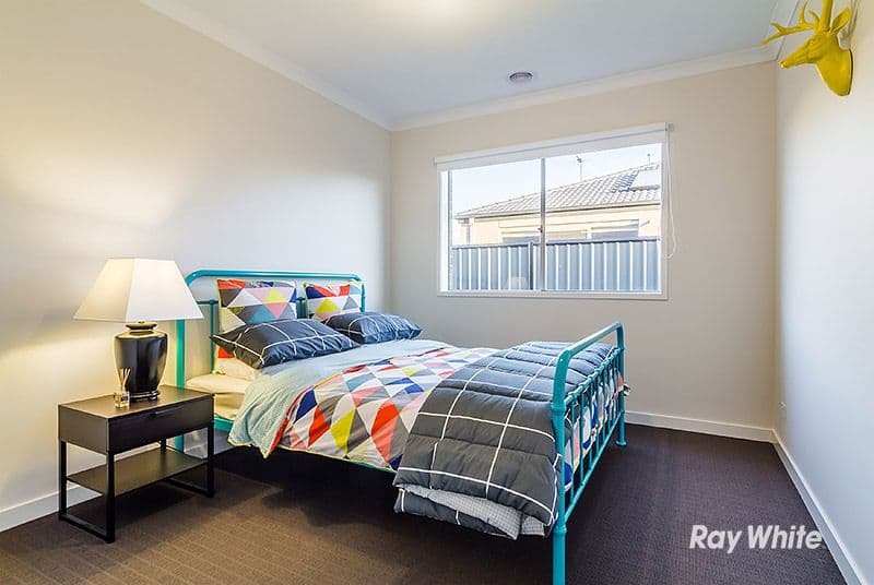 9 Elwick Drive, Clyde North VIC 3978, Clyde North - Thumbnail 6