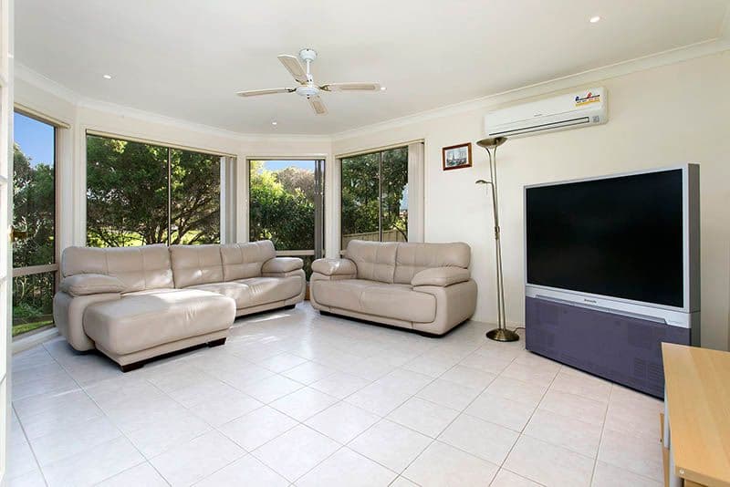 10 Norfolk Crescent, Shell Cove - Thumbnail 3