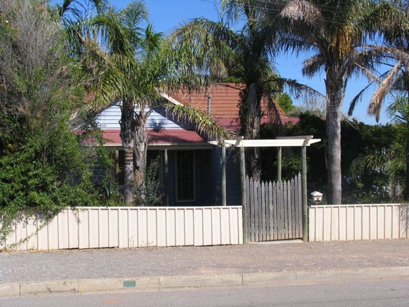 8 Saltash Avenue, CHRISTIES BEACH SA 5165, Christies Beach - Thumbnail 4