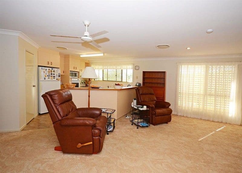 32 Johnston Boulevard, URRAWEEN QLD 4655, Urraween - Thumbnail 6