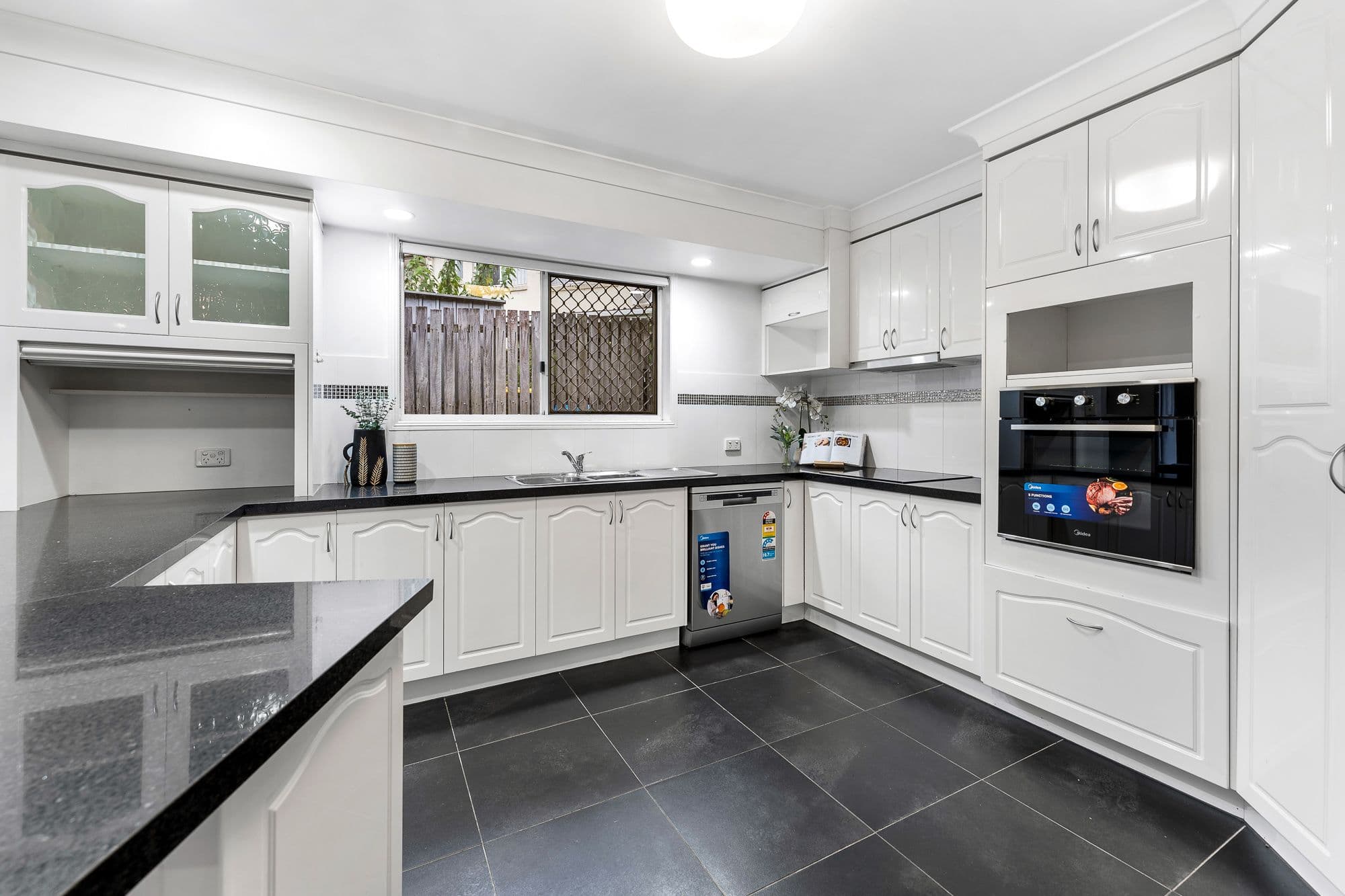 27 Pepperina Place, Drewvale QLD 4116, Drewvale - Thumbnail 7