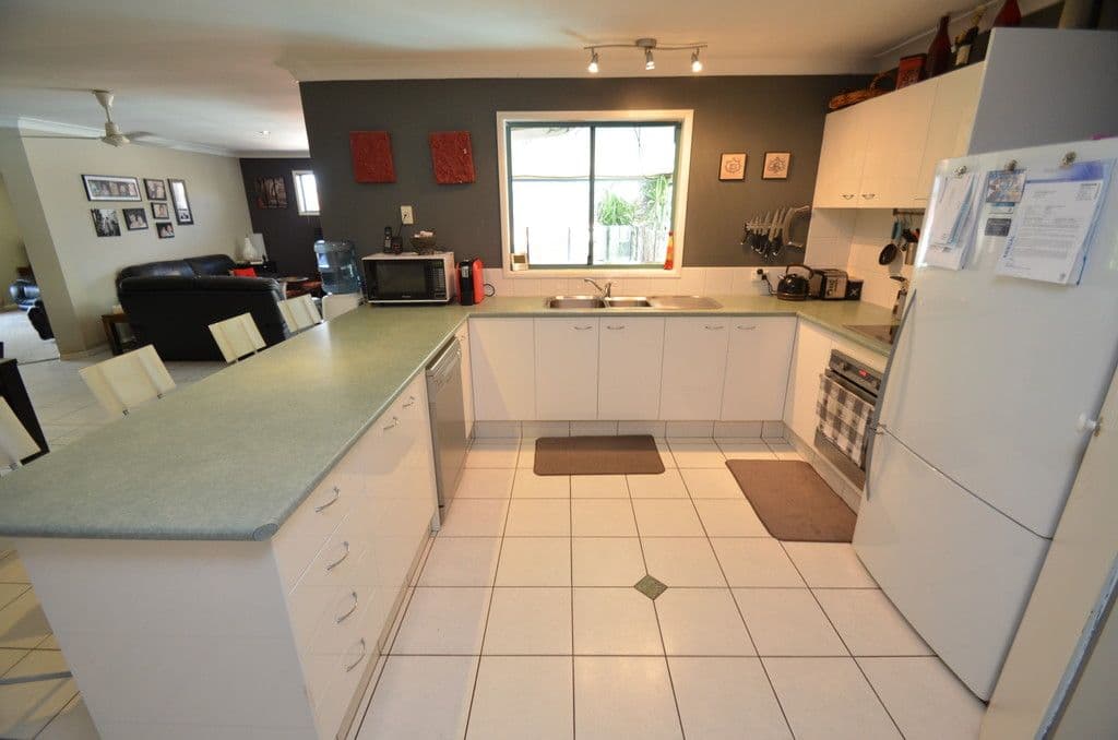 32 Ingles Circuit, Arundel QLD 4214, Arundel - Thumbnail 7