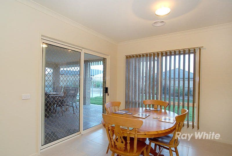 2 Cordia Avenue, CRANBOURNE SOUTH VIC 3977, Cranbourne South - Thumbnail 4