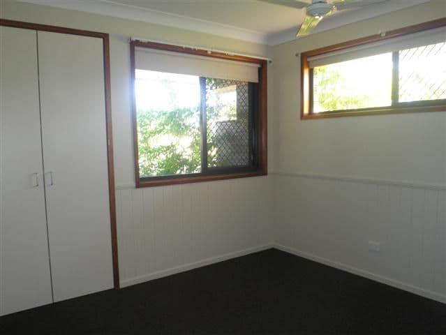 9 Alexander Avenue, ROMA QLD 4455, Roma - Thumbnail 7