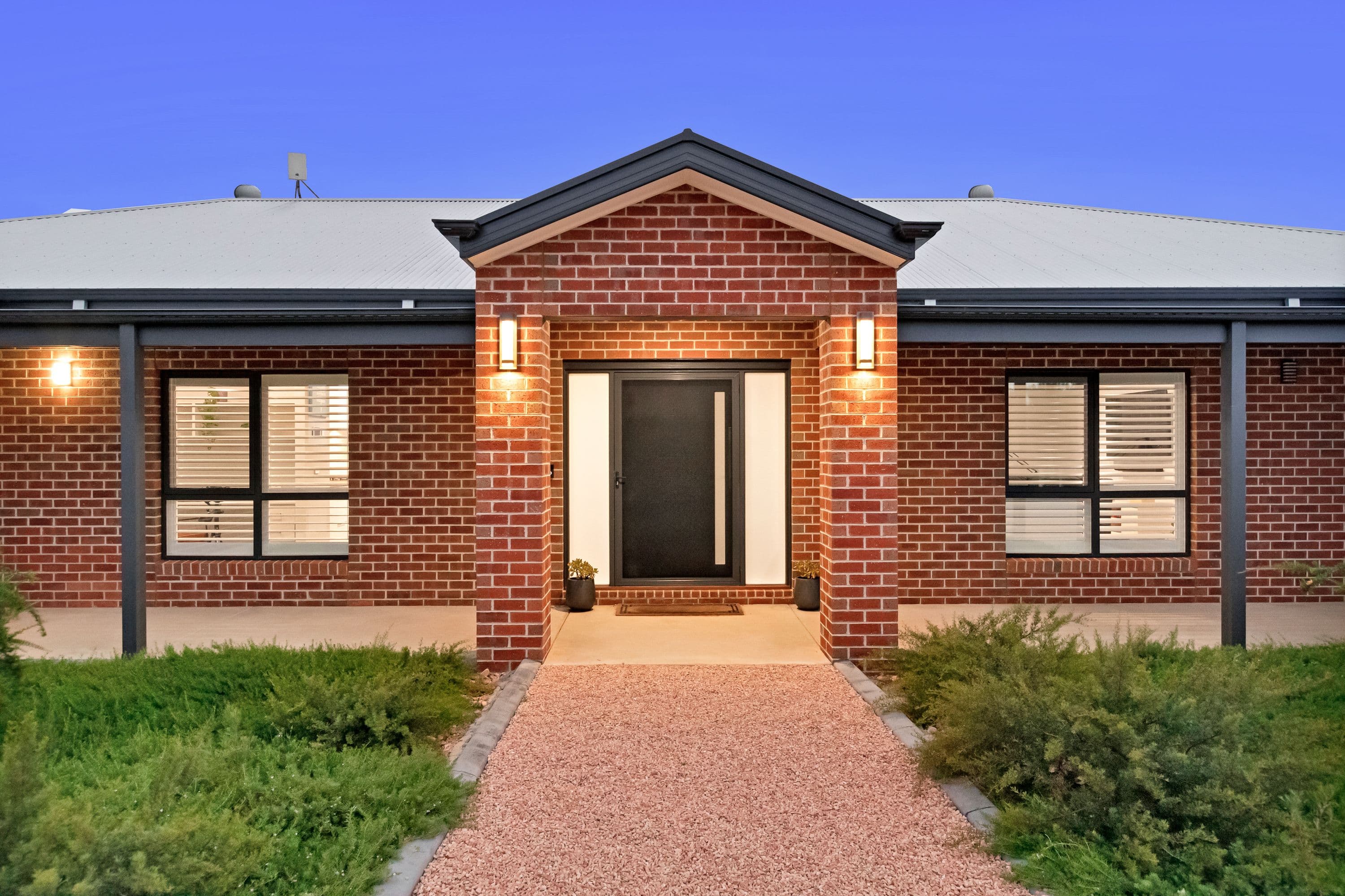 2 Matheos Court, Mildura VIC 3500, Mildura - Thumbnail 2