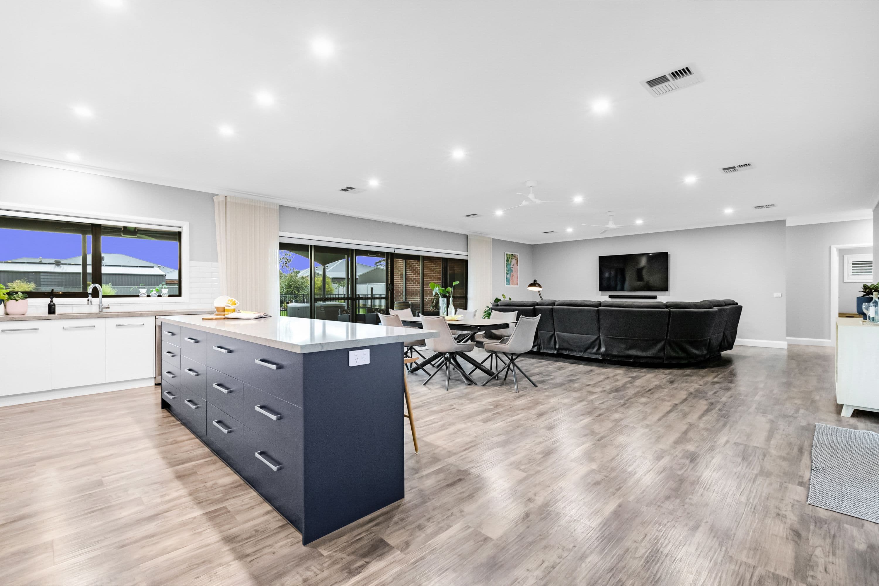 2 Matheos Court, Mildura VIC 3500, Mildura - Thumbnail 8