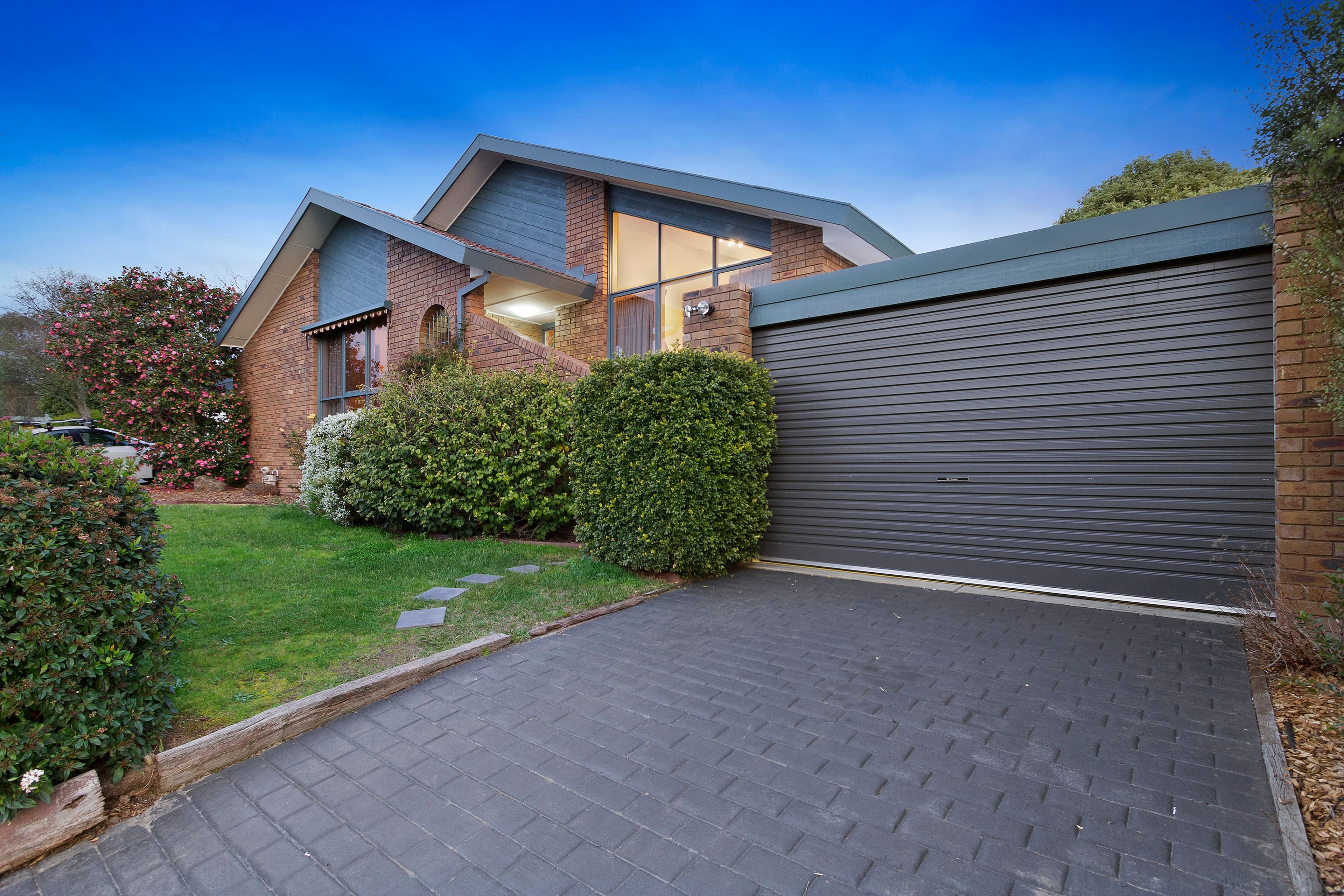 10 Shelbury Place, Frankston South VIC 3199, Frankston South - Image 1