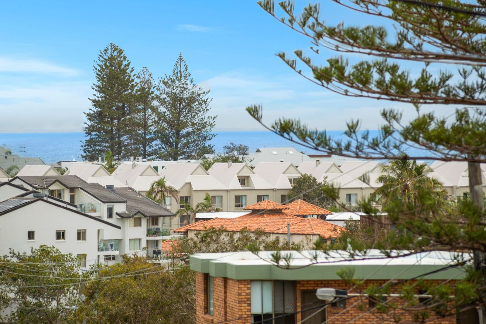 8 Teemangum Street, Tugun QLD 4224, Tugun - Thumbnail 2
