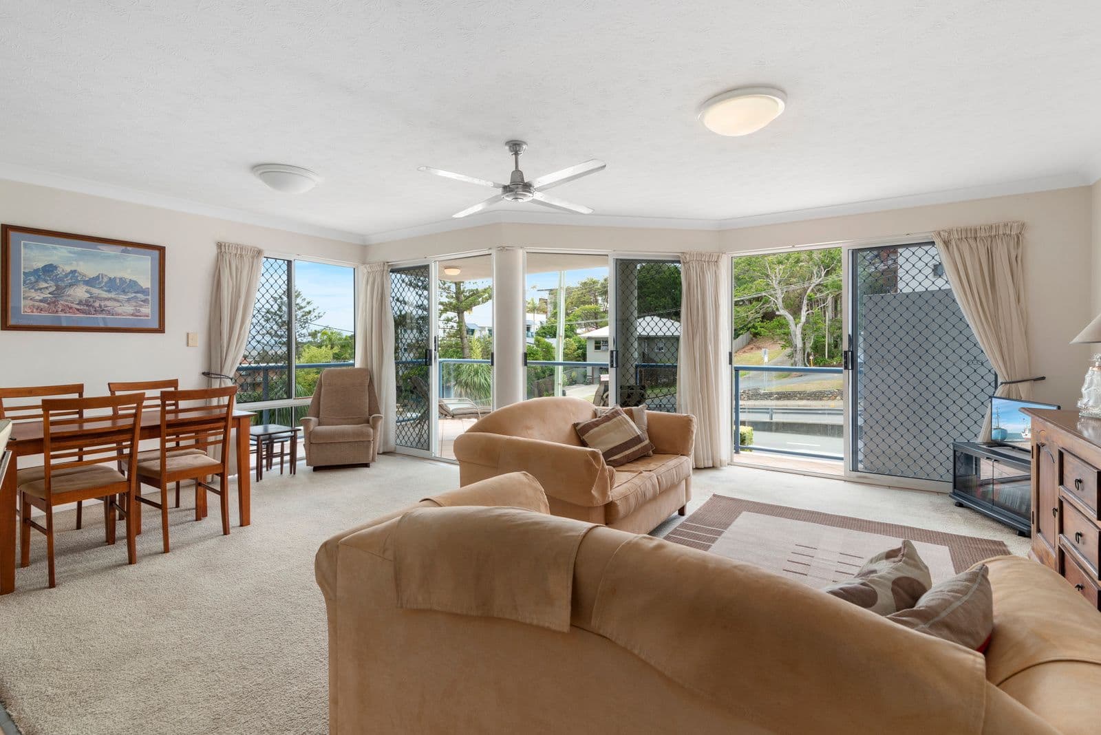 8 Teemangum Street, Tugun QLD 4224, Tugun - Thumbnail 6