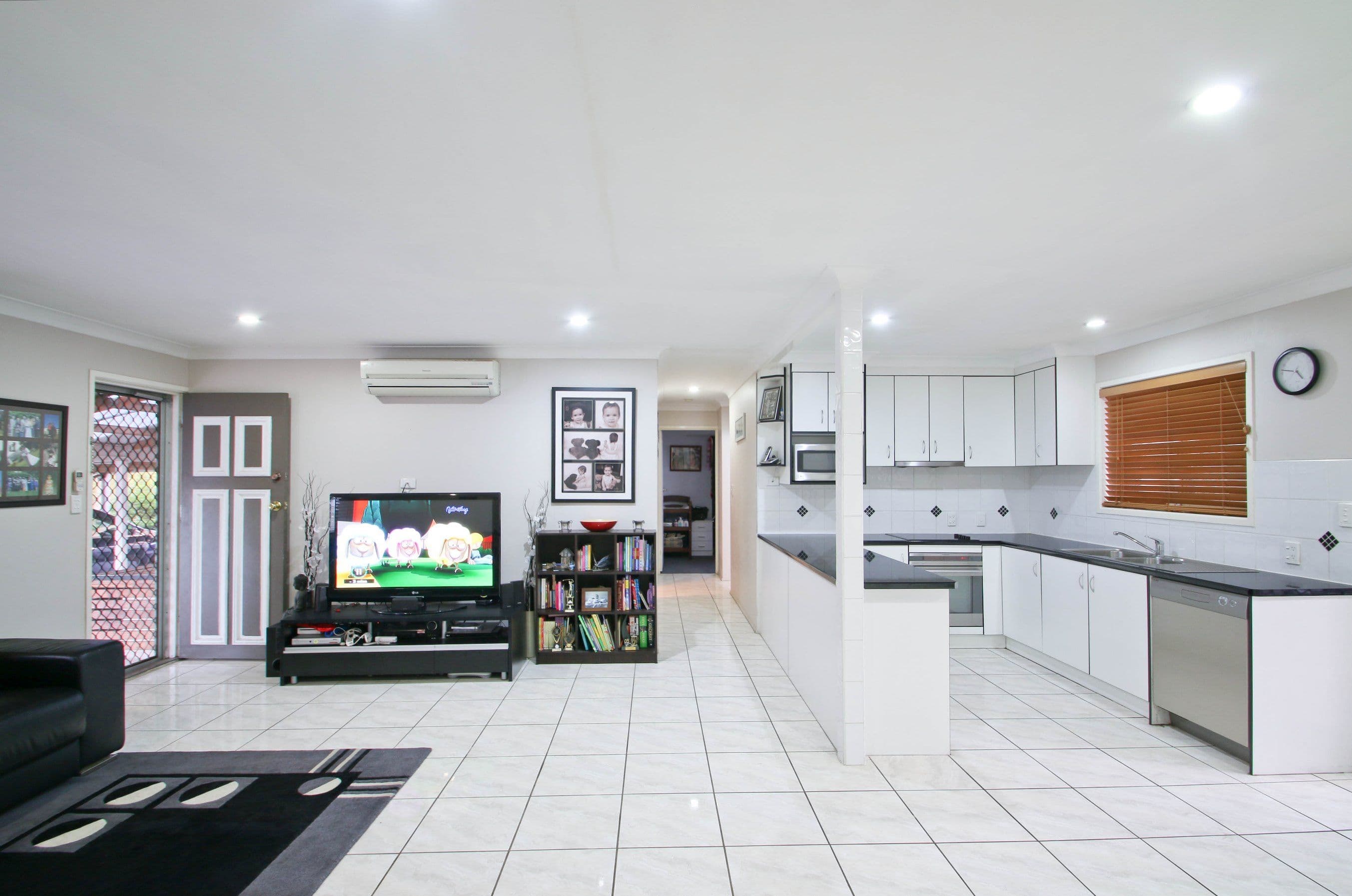 4 George Street, TIVOLI QLD 4305, Tivoli - Thumbnail 3