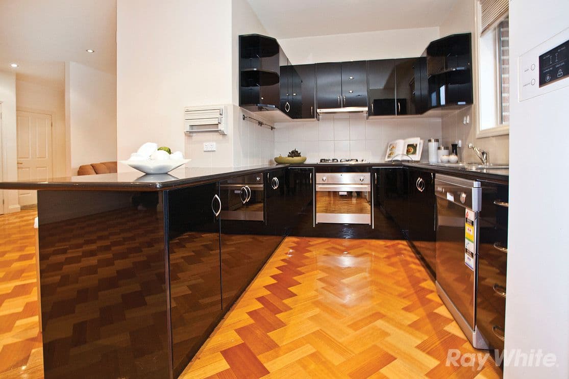 6 Short Street, GLEN WAVERLEY VIC 3150, Glen Waverley - Thumbnail 3