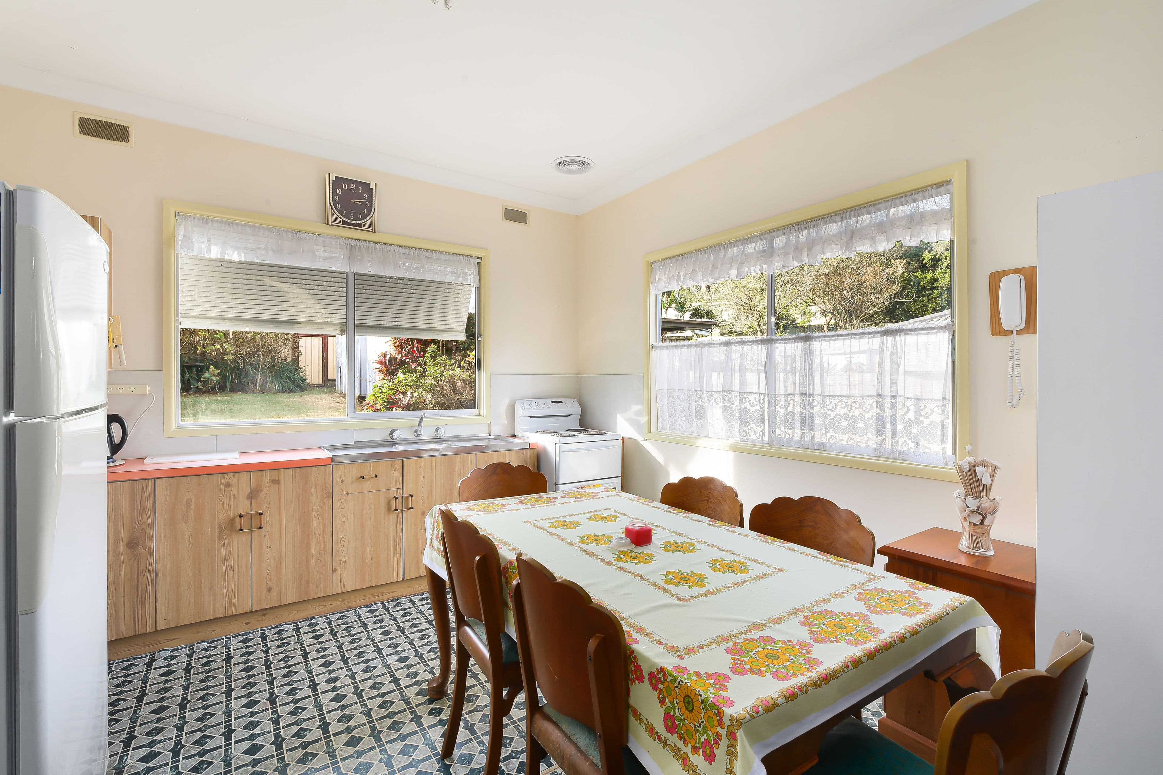93 Patrick Crescent, Saratoga NSW 2251, Saratoga - Thumbnail 4