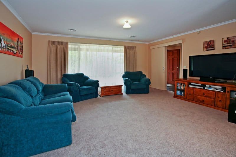 9 Camira Court, GROVEDALE VIC 3216, Grovedale - Thumbnail 2