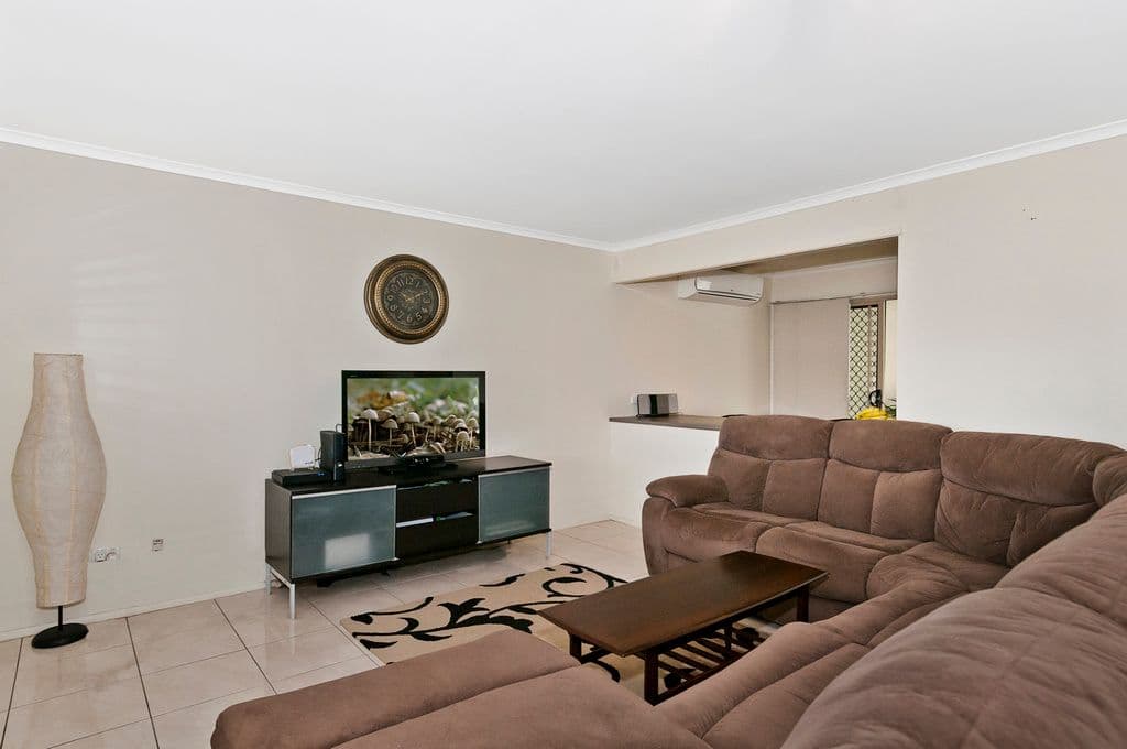 11 Errol Street, Loganlea QLD 4131, Loganlea - Thumbnail 6