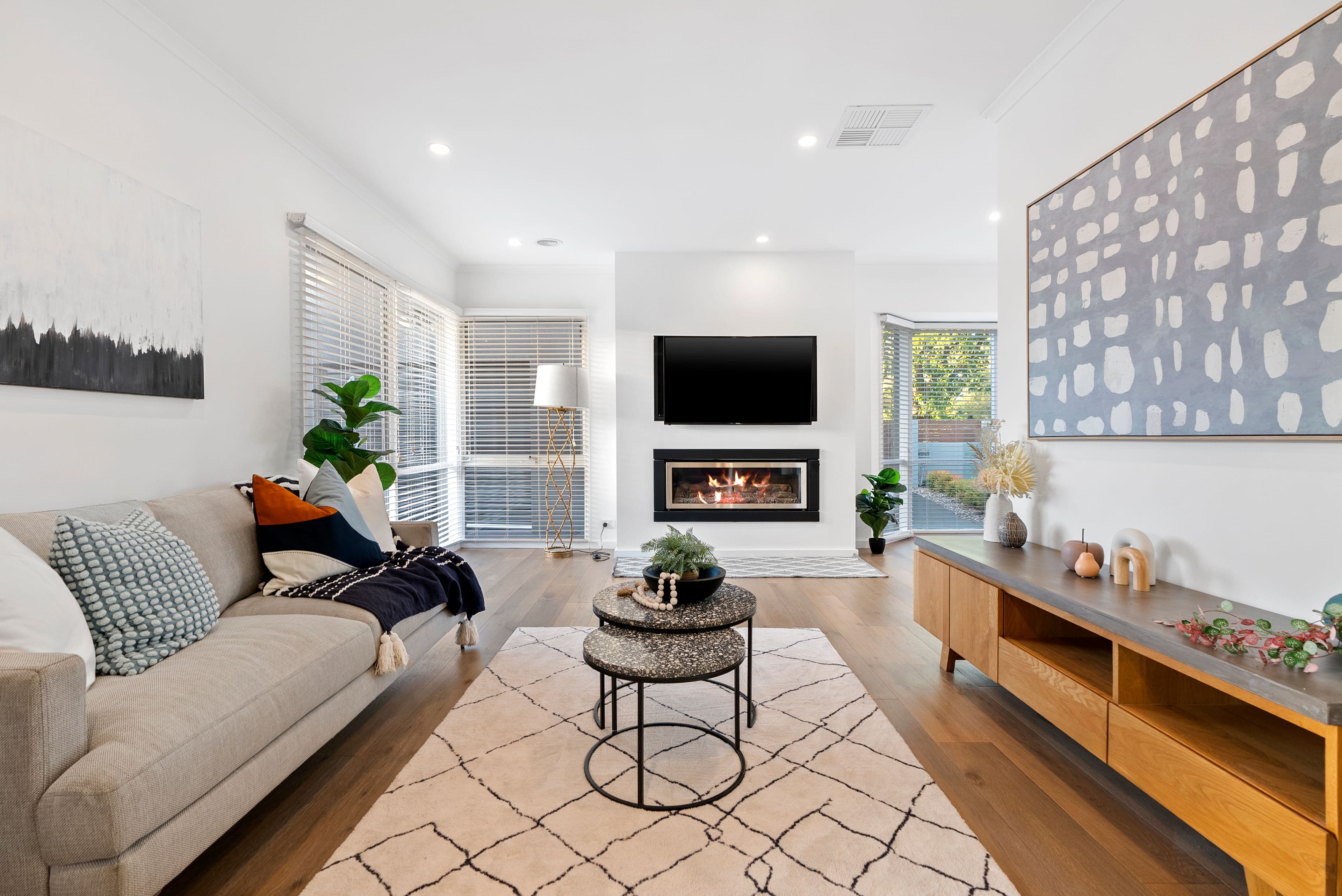 1 Geoffrey Avenue, Valley View SA 5093, Valley View - Thumbnail 2