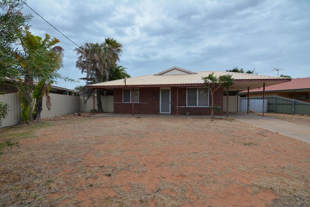 19 Castrini Crescent, Carnarvon WA 6701, Brockman - Thumbnail 2