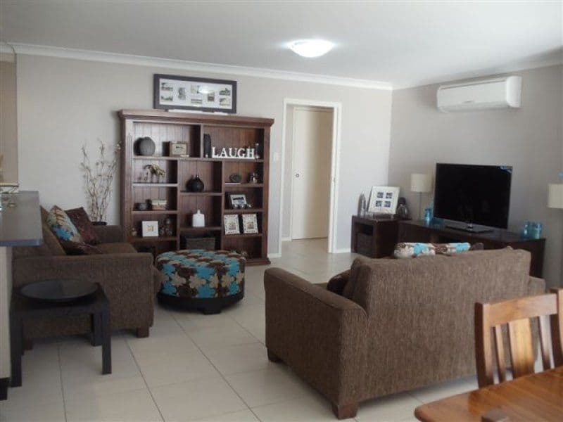 17 Edwin Street, WESTBROOK QLD 4350, Westbrook - Thumbnail 6