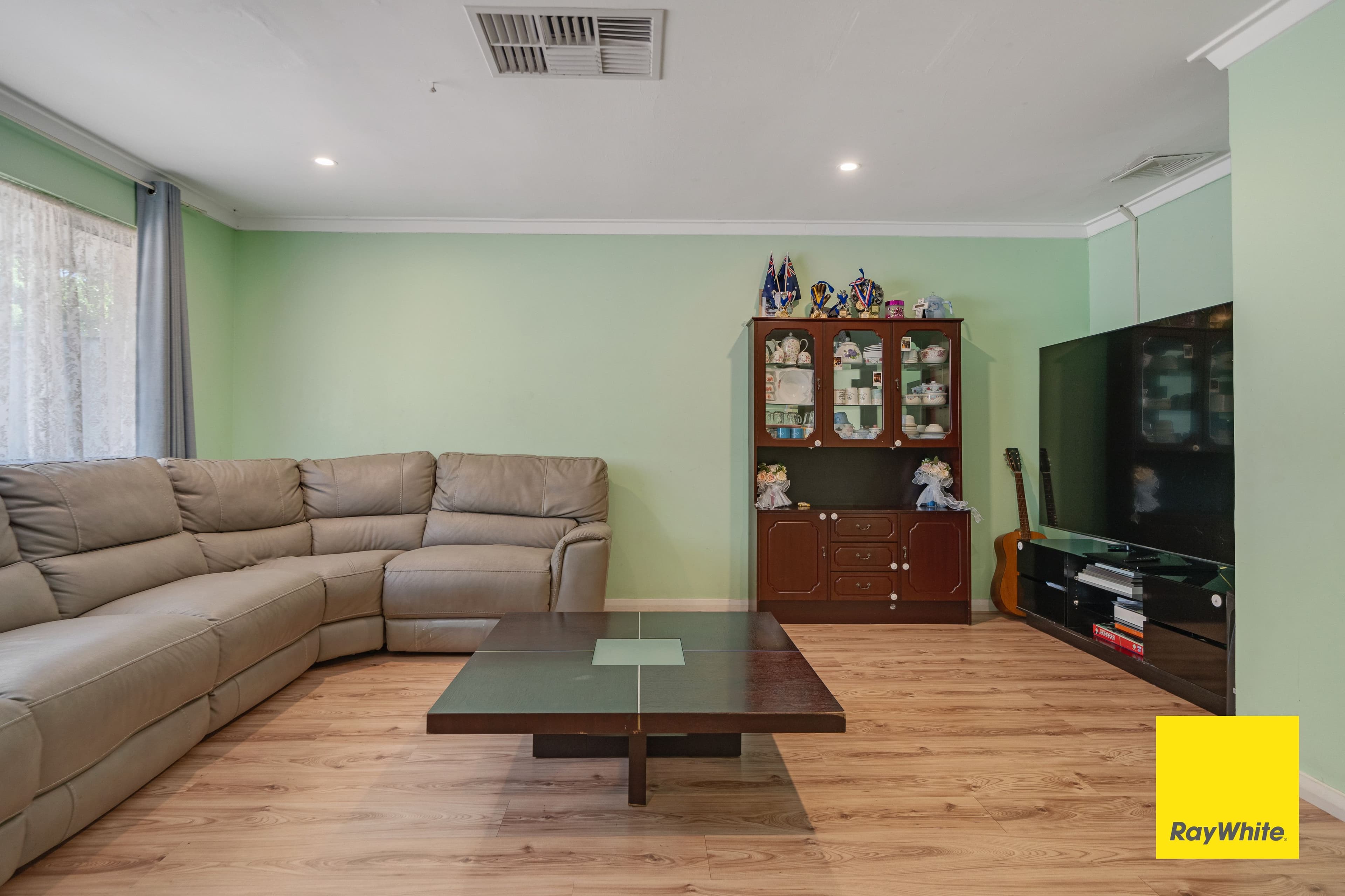 57 Burbridge Avenue, Koondoola WA 6064, Koondoola - Thumbnail 5