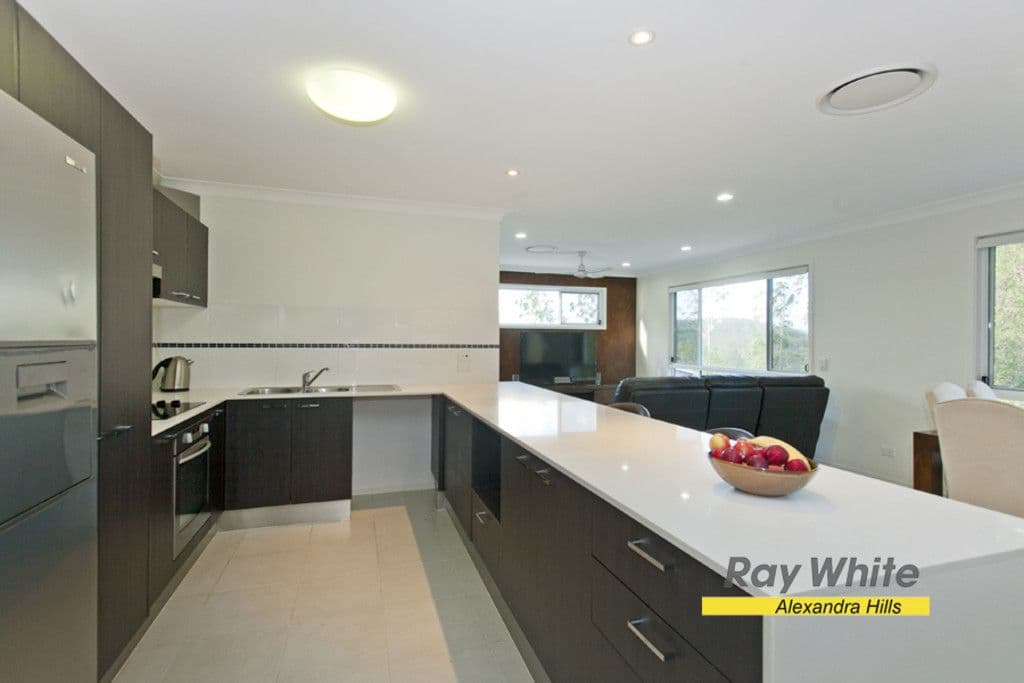 48 Helicia Circuit, MOUNT COTTON QLD 4165, Mount Cotton - Thumbnail 3