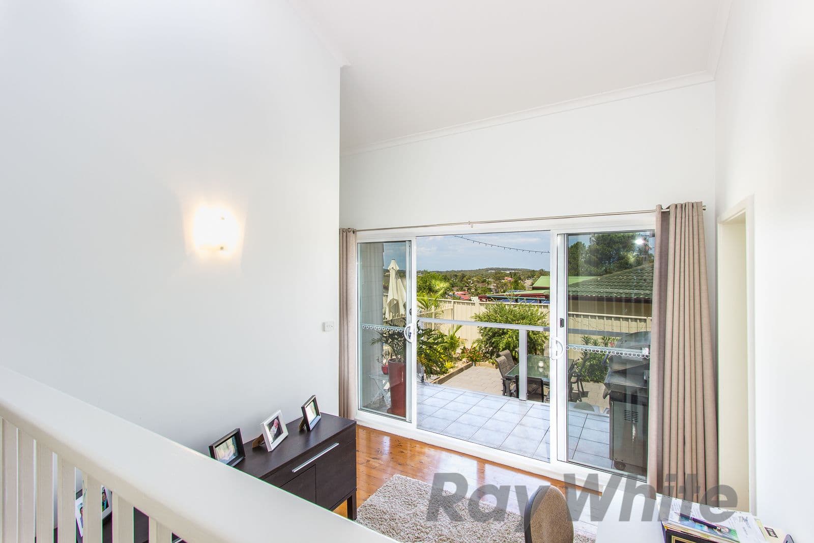 9 Whitburn Close, Charlestown - Thumbnail 4