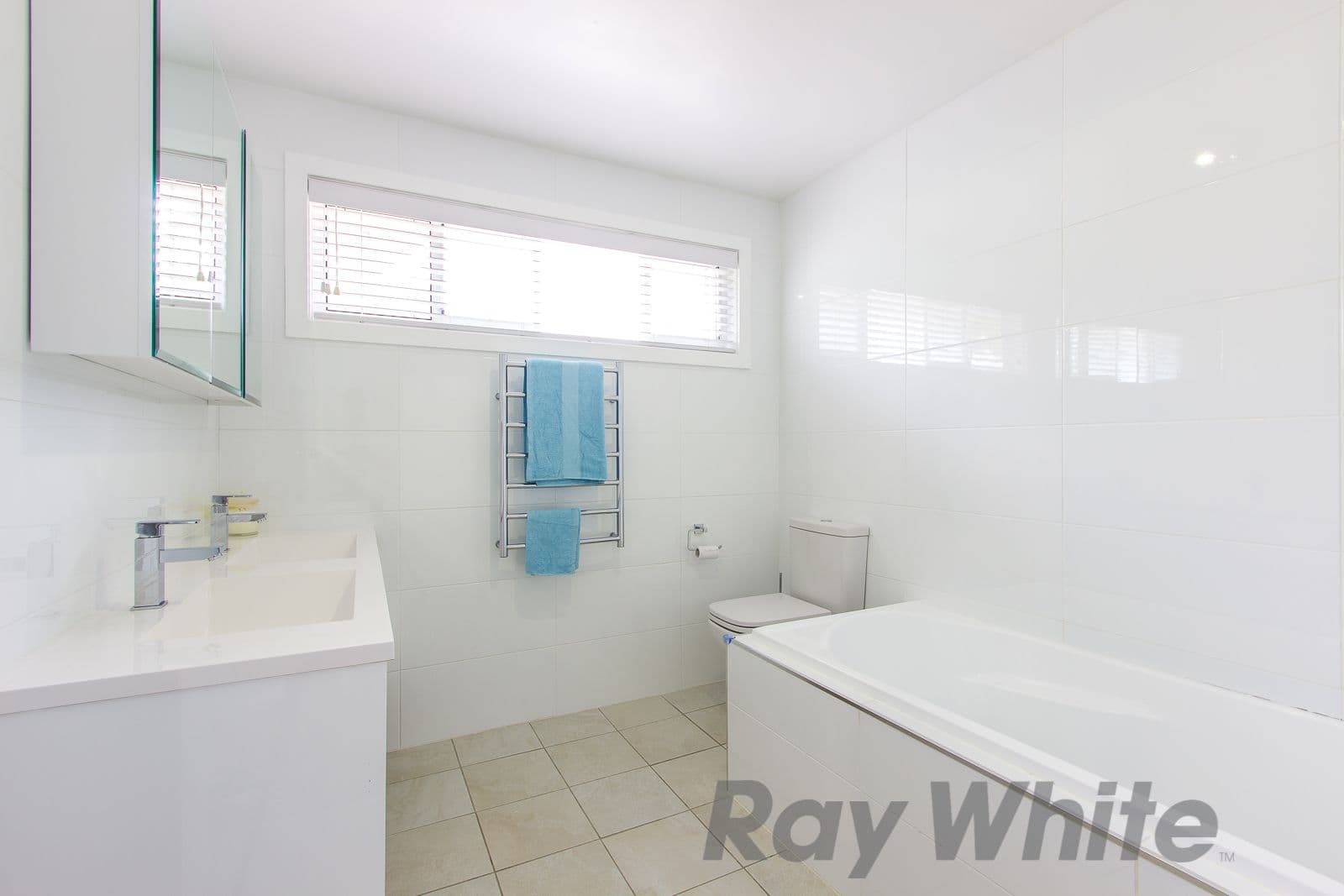 9 Whitburn Close, Charlestown - Thumbnail 5