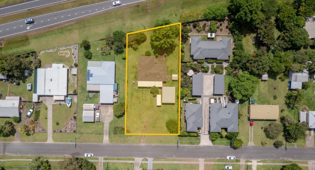 11 Swan Street, Beerwah QLD 4519, Beerwah - Thumbnail 2