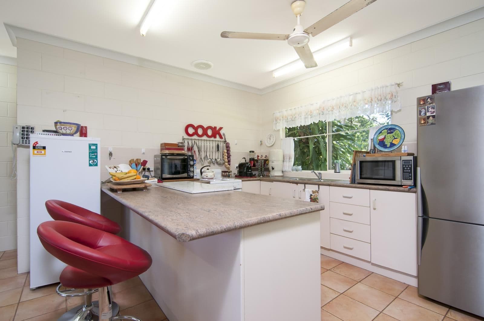 6 Ives Avenue, WONGA BEACH QLD 4873, Wonga Beach - Thumbnail 2