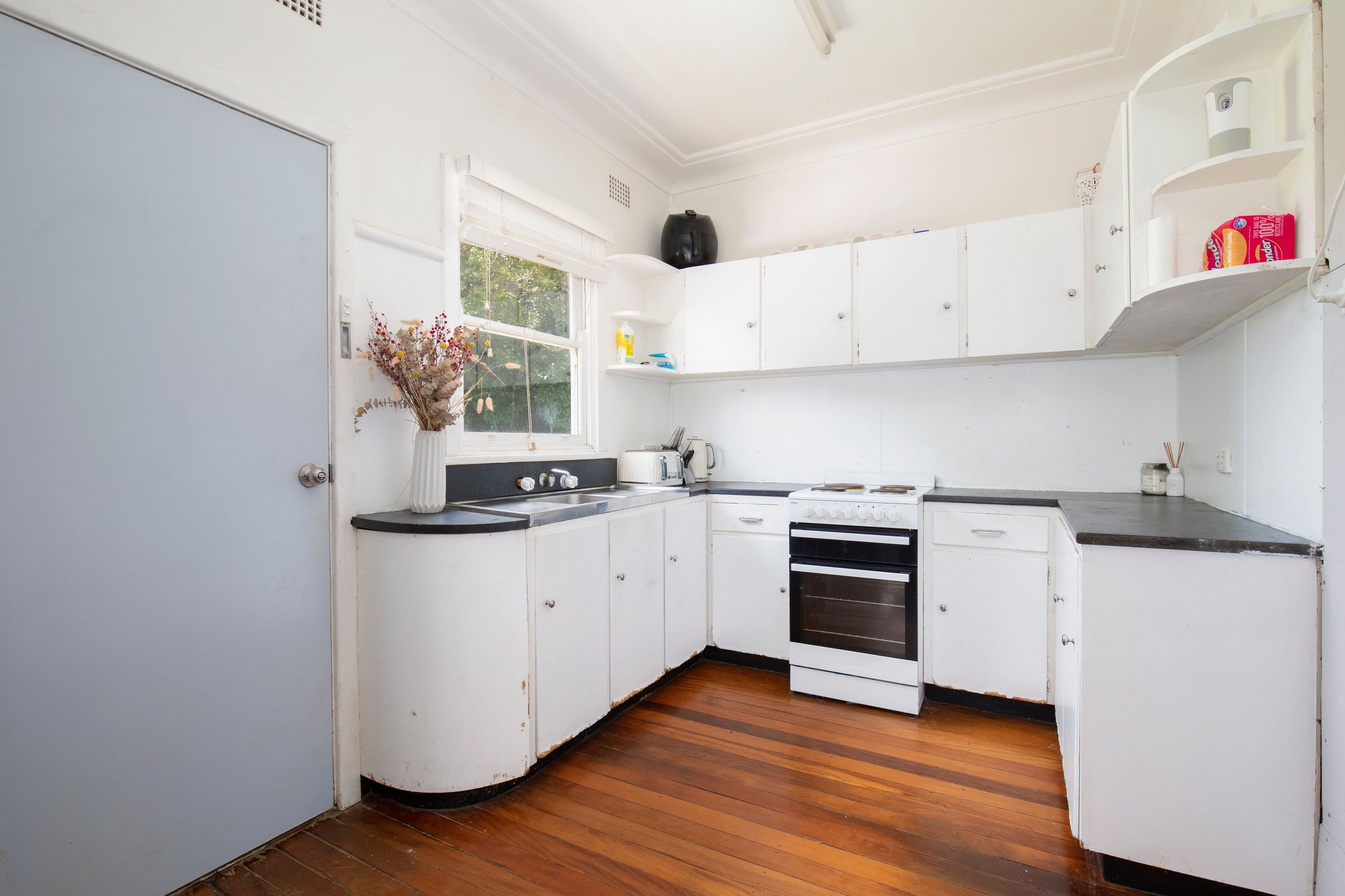 12 Arnold Street, Charlestown NSW 2290, Charlestown - Thumbnail 7