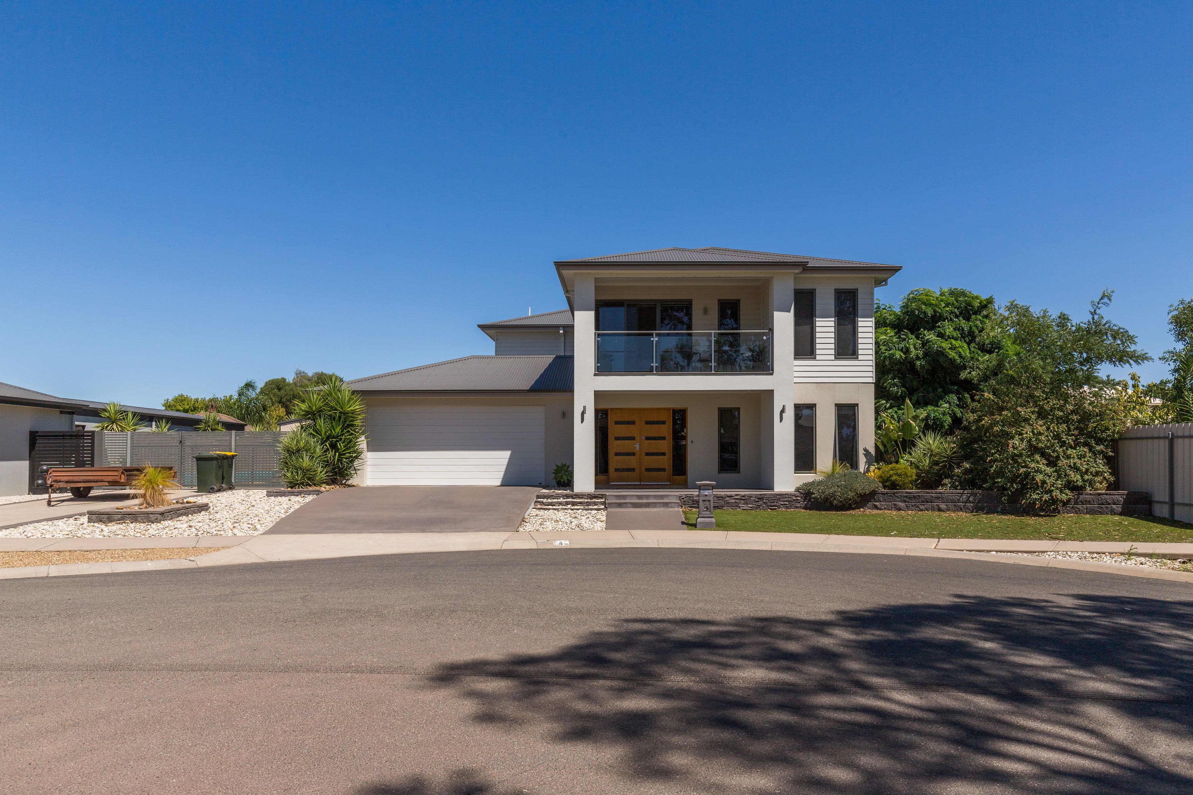 4 Raggatt Street, Horsham VIC 3400, Horsham - Thumbnail 2