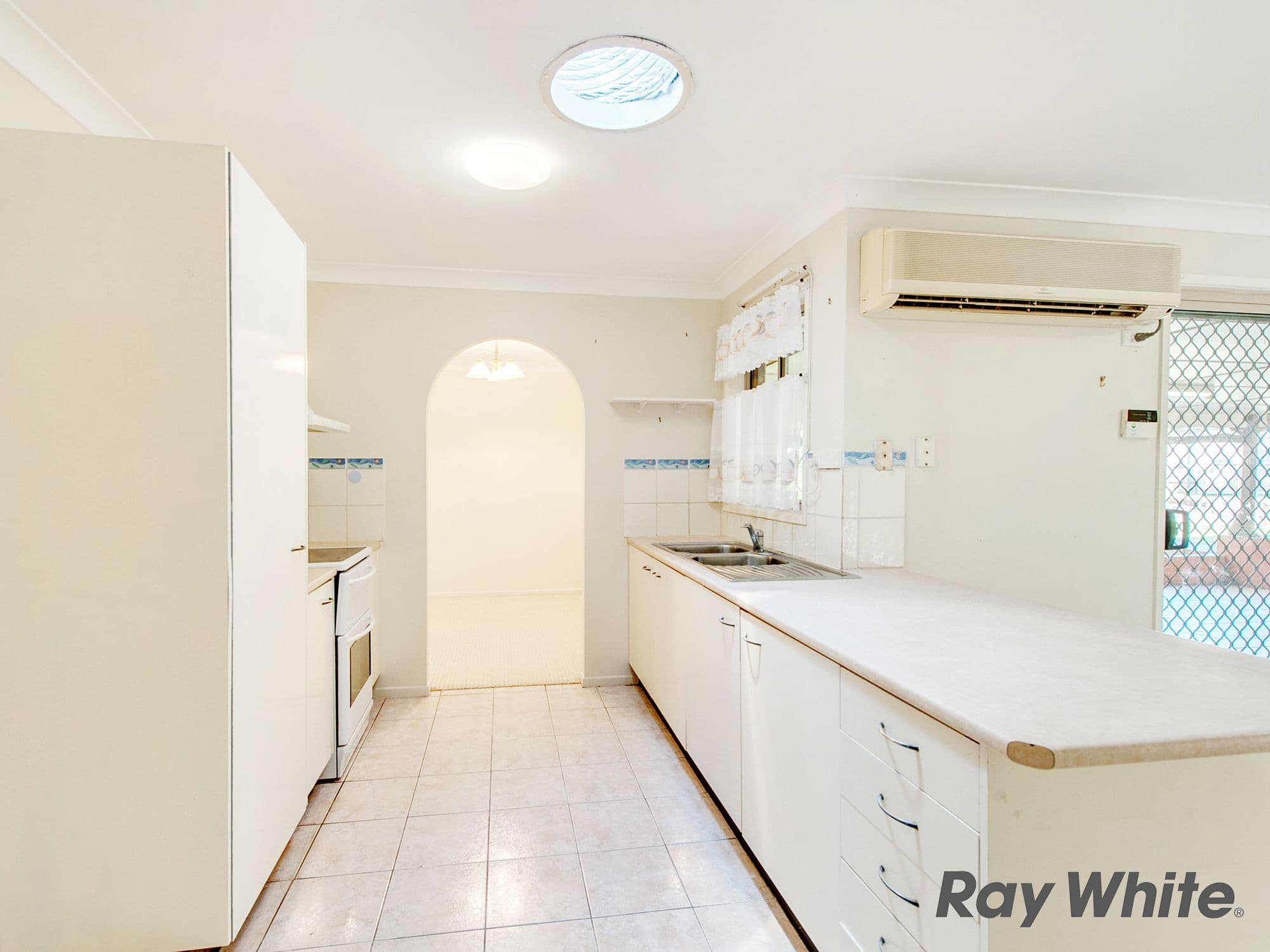 7 Hume Way, Redbank Plains QLD 4301, Redbank Plains - Thumbnail 7