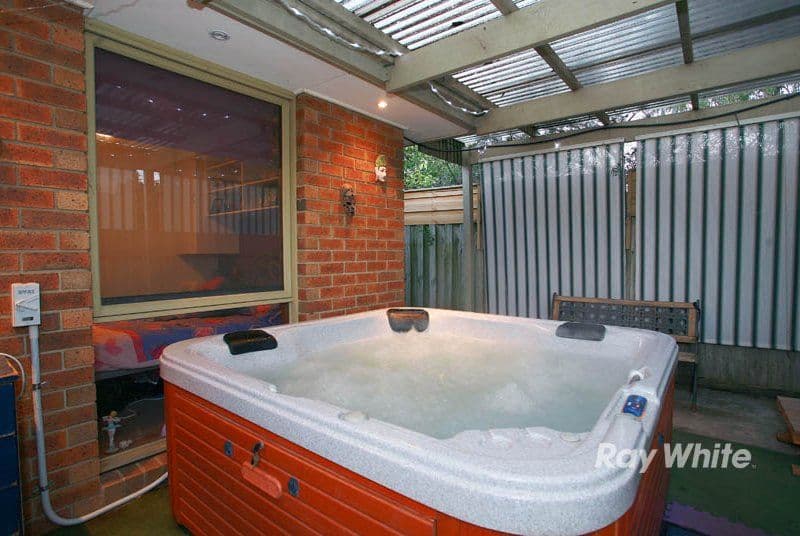 10 Denham Crescent, CRANBOURNE VIC 3977, Cranbourne North - Image 1
