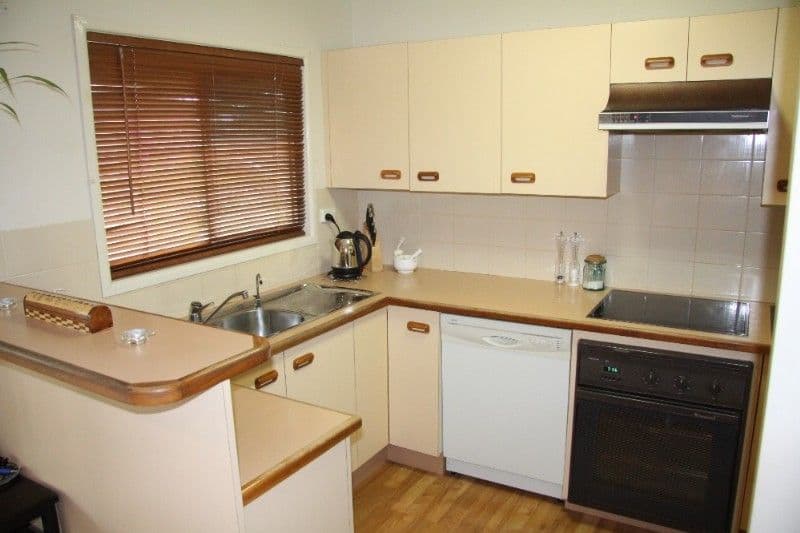 101 Olearia Street West, EVERTON HILLS QLD 4053, Everton Hills - Thumbnail 3