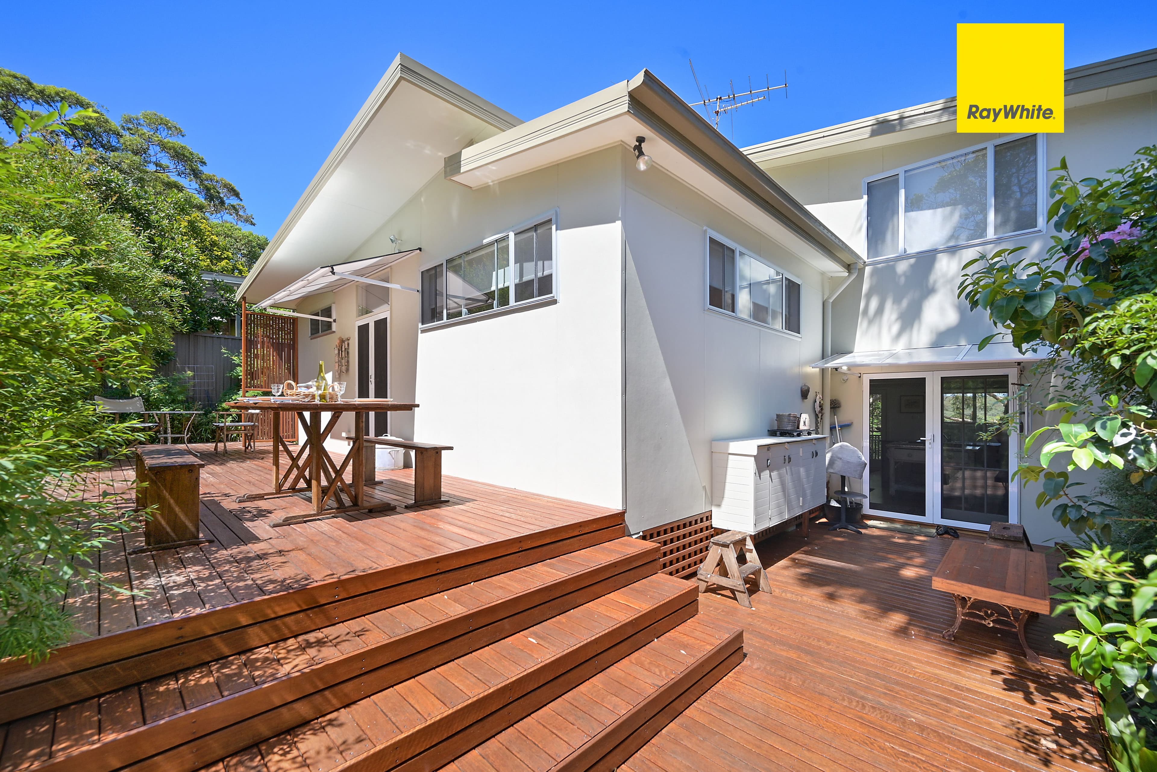 5 Renfrey Gardens, Caroline Springs - Image 1