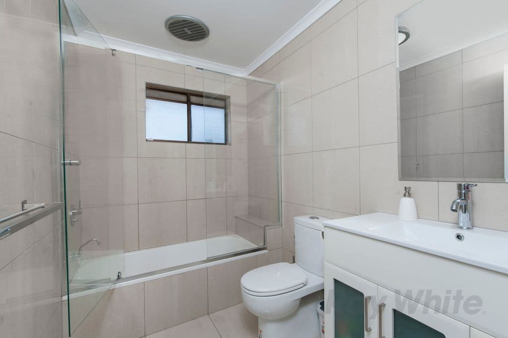 32 Wooraka Str, ROCHEDALE SOUTH QLD 4123, Rochedale South - Thumbnail 3