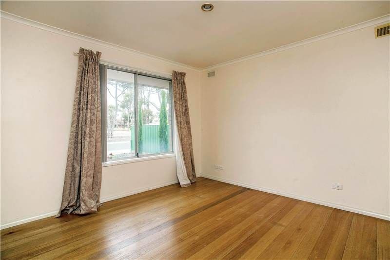 102 McClelland Avenue, LARA VIC 3212, Lara - Thumbnail 7