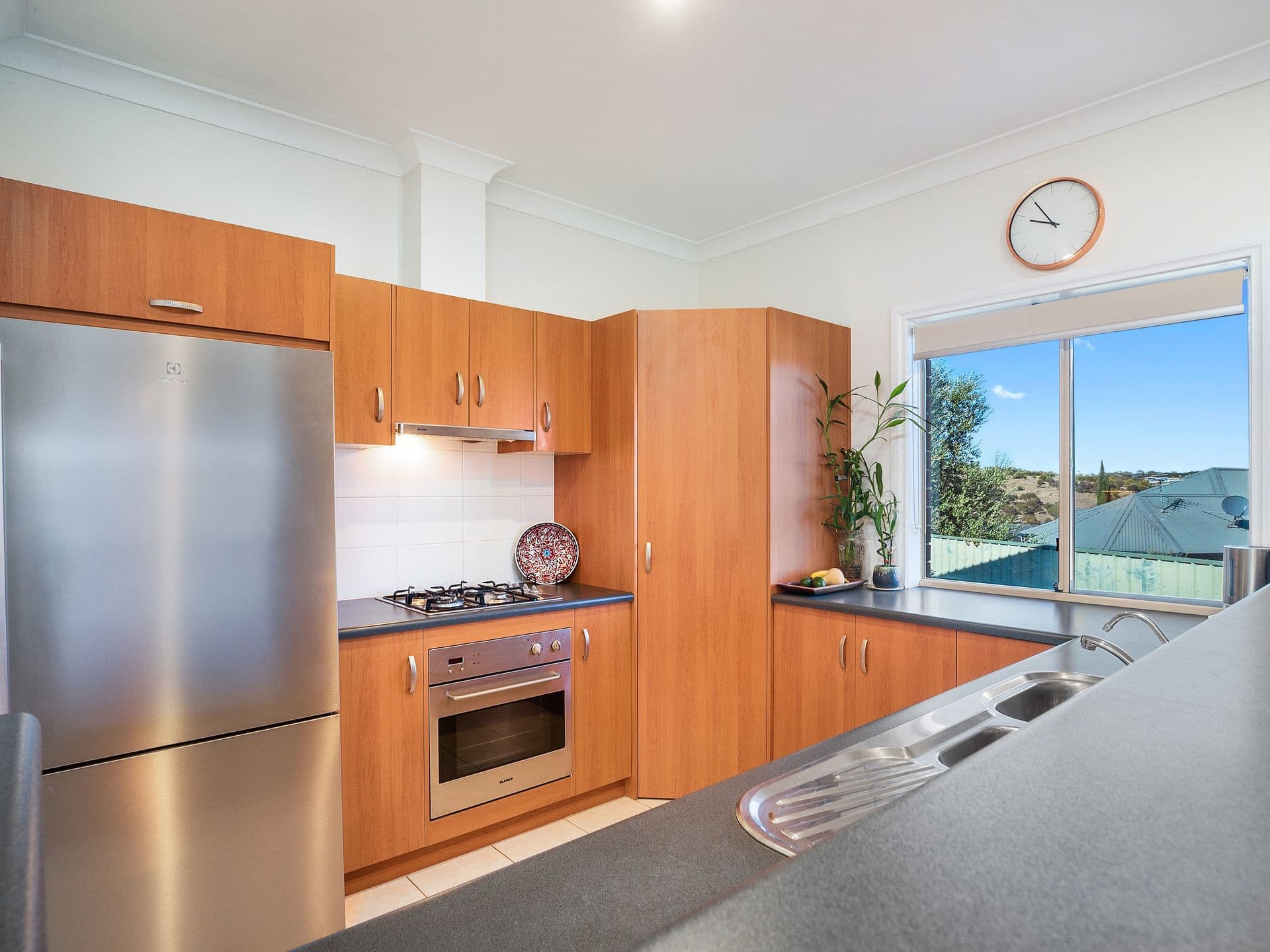 29 Elizabeth Crescent, Hallett Cove SA 5158, Hallett Cove - Thumbnail 8