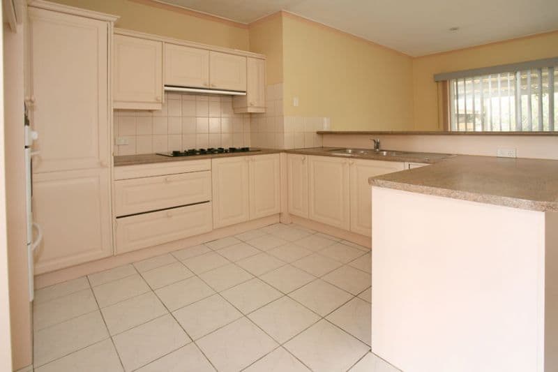 516 Highbury Road, GLEN WAVERLEY VIC 3150, Glen Waverley - Thumbnail 2