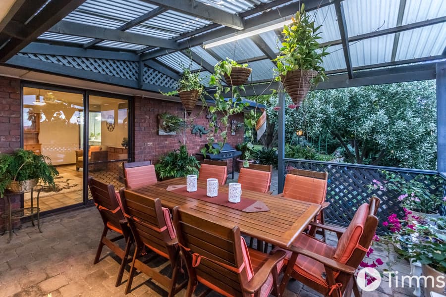 6 Peter Court, O'Halloran Hill - Thumbnail 2