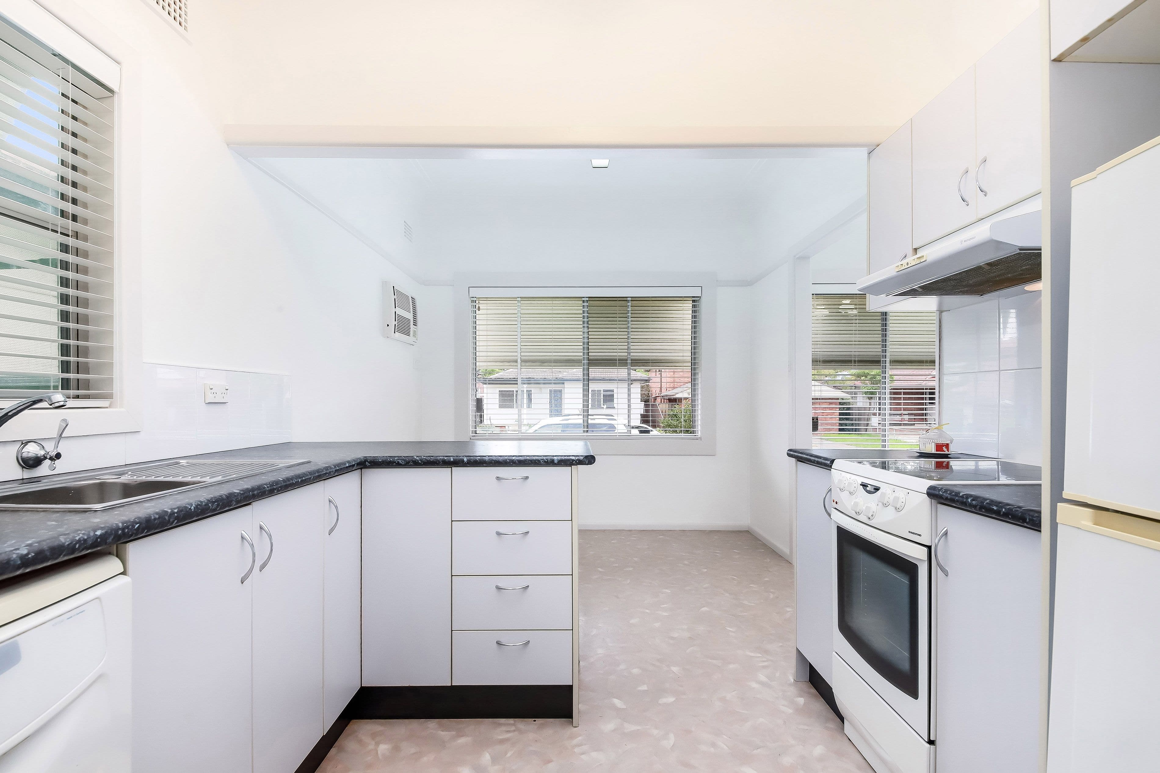 16 Vivian Crescent, Berala NSW 2141, Berala - Thumbnail 3