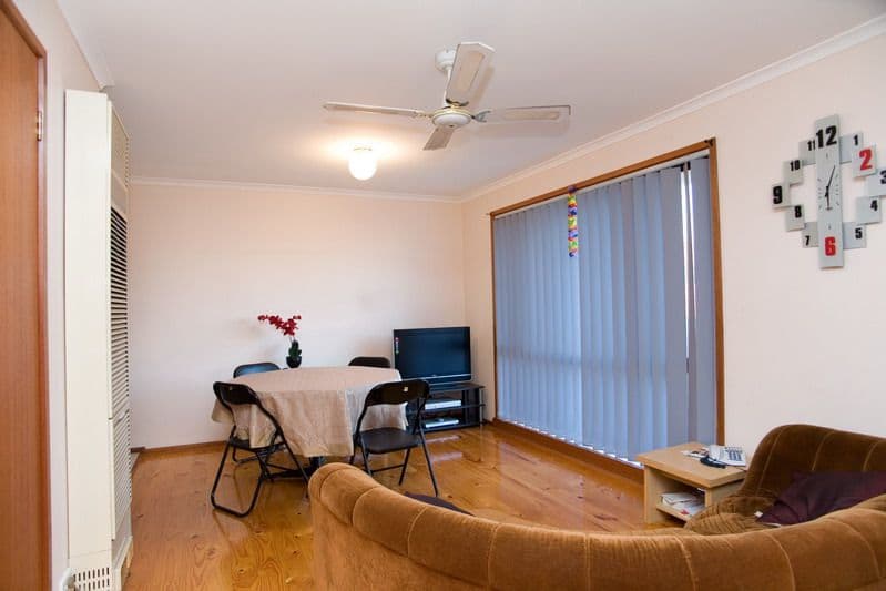 31 Grenda Drive, Mill Park VIC 3082, Mill Park - Thumbnail 3