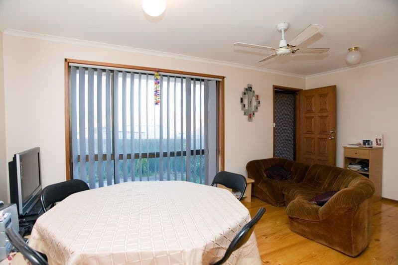 31 Grenda Drive, Mill Park VIC 3082, Mill Park - Thumbnail 4