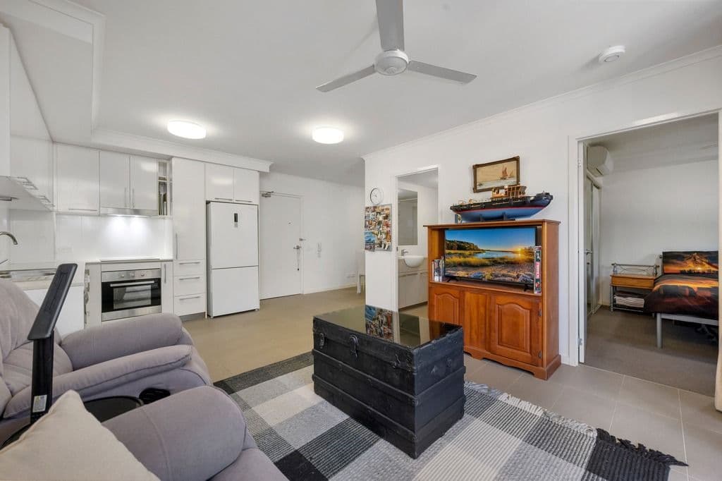 167-173 Bundock Street, Belgian Gardens QLD 4810, Belgian Gardens - Thumbnail 2