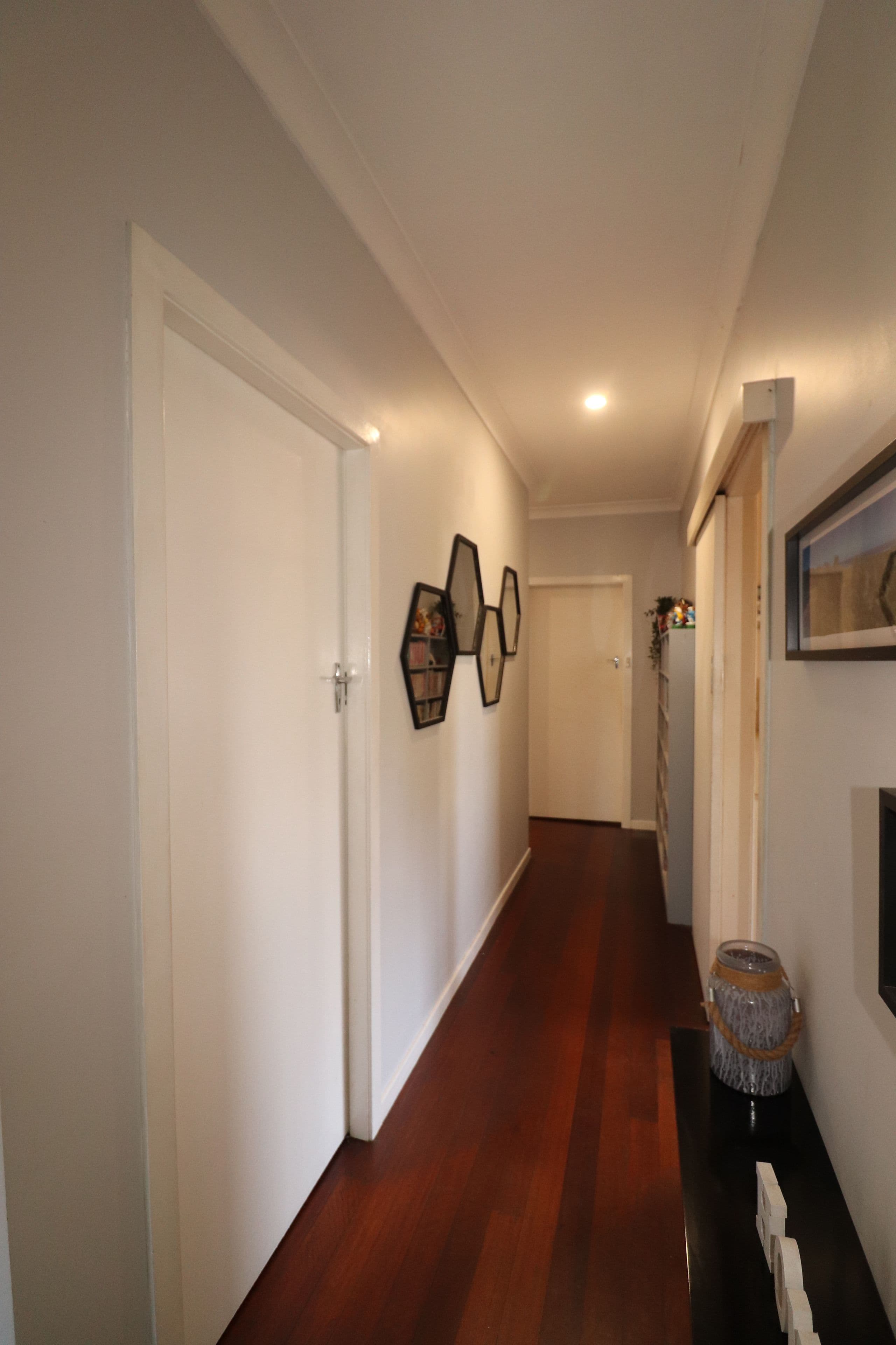 16 Oxford Street, Glen Innes NSW 2370, Glen Innes - Thumbnail 8