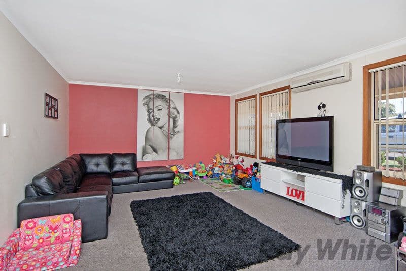 7 Radford Place, LAKE MUNMORAH NSW 2259, Lake Munmorah - Thumbnail 2